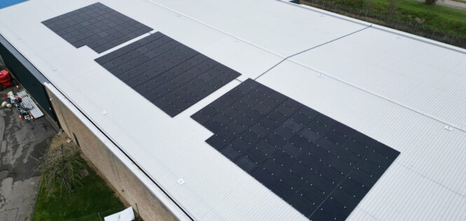 warehouse overclad solar panels lincolnshire